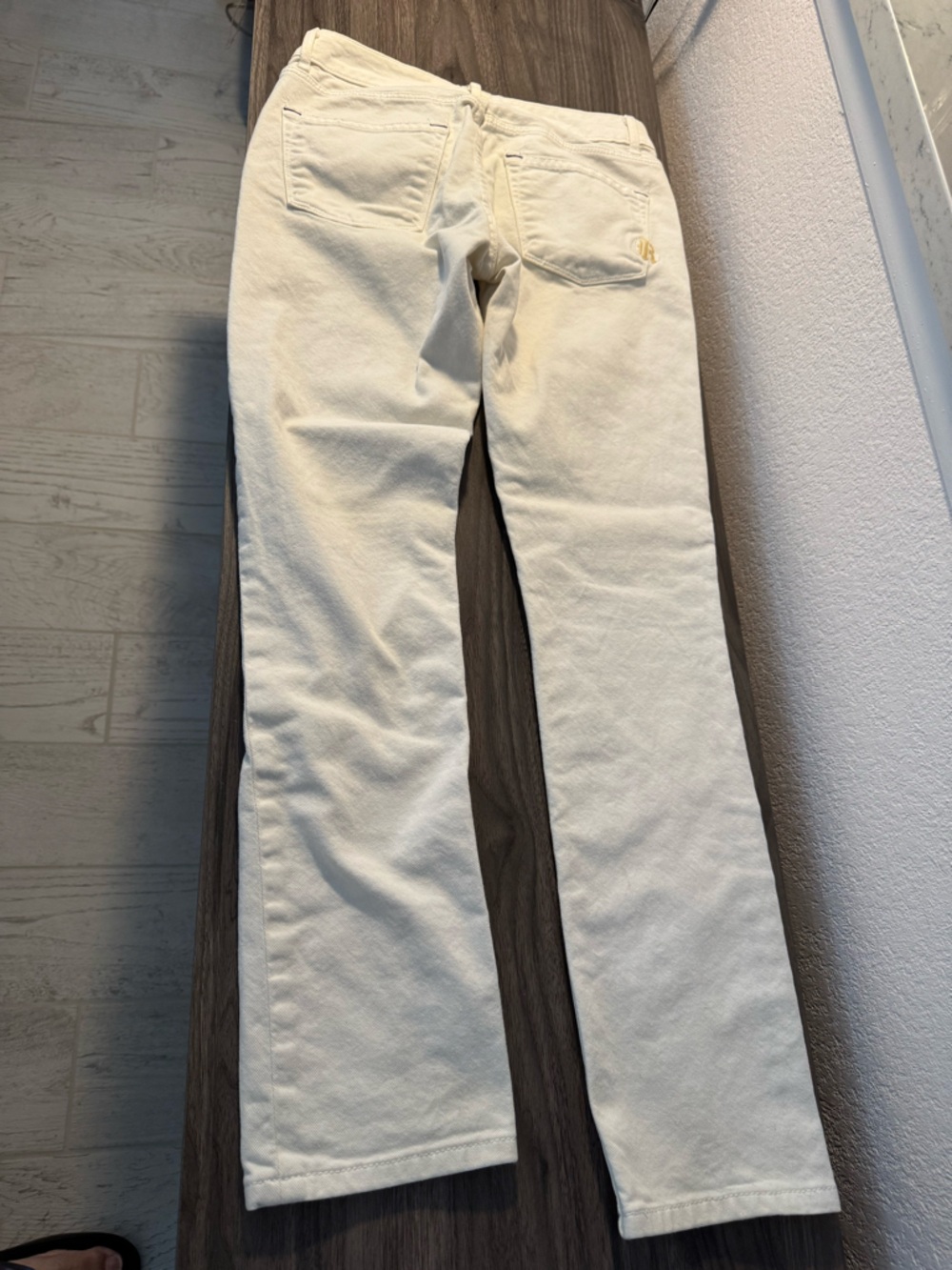 Women’s Rich & Skinny ivory straight leg jeans, size 25 - Picture 7 of 8